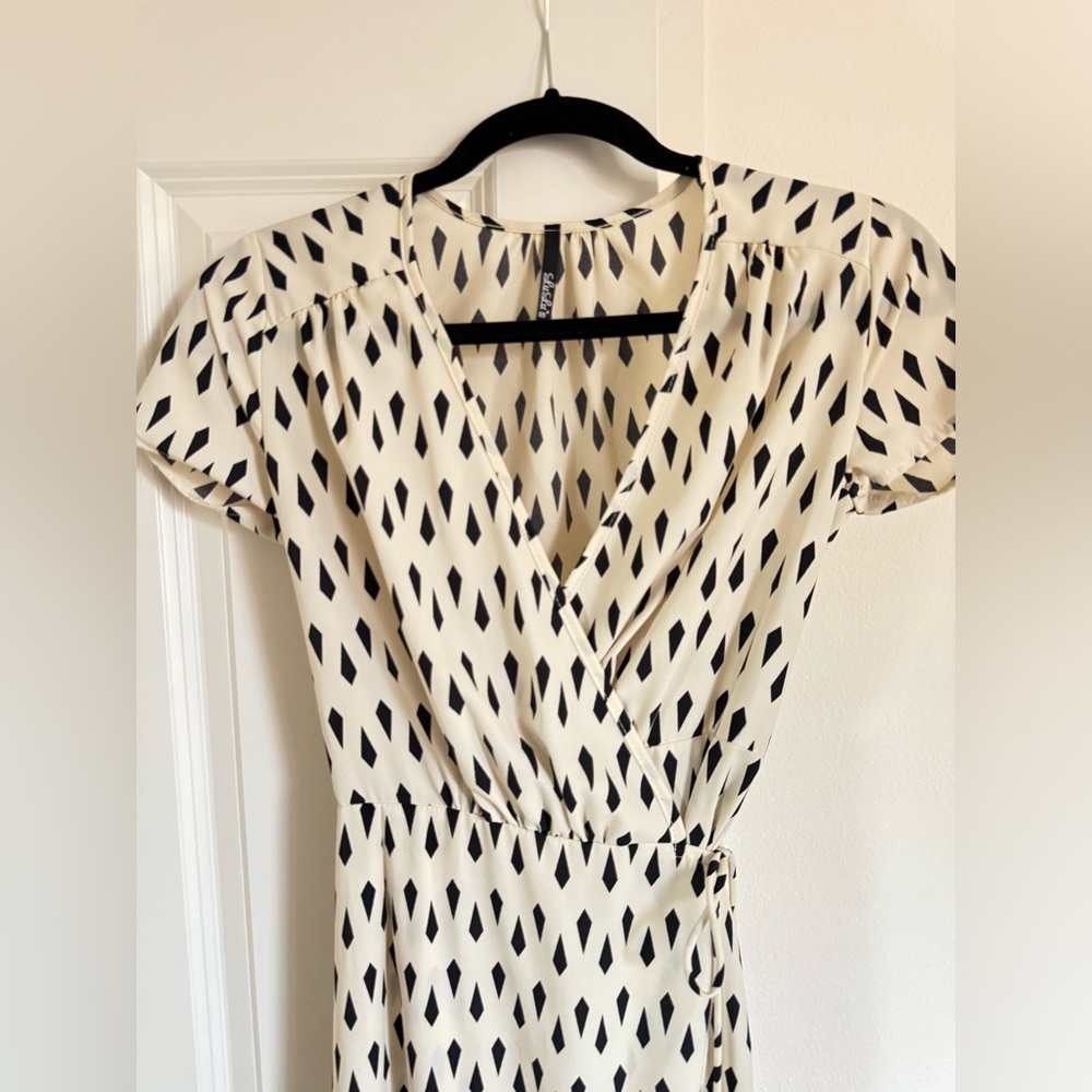 Lulu’s wrap dress